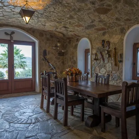 Villa Cornelia Theologos (Phthiotis)